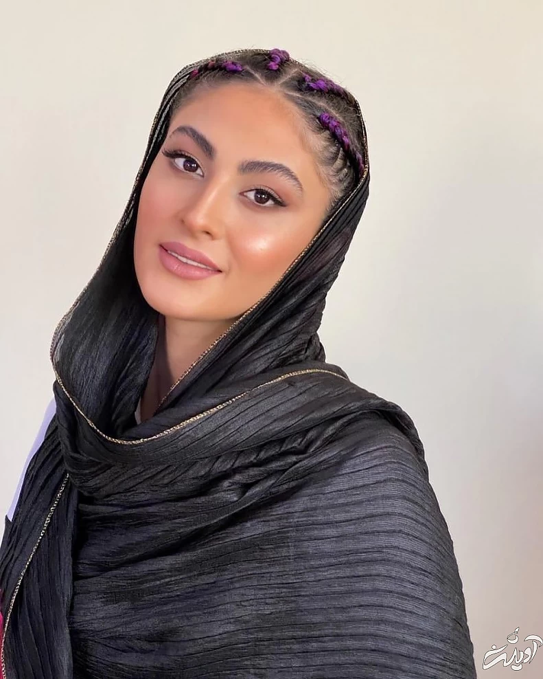 بازیگر زن / مریم مومن